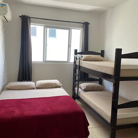 Apartamento Na Praia De Palmas 塞尔苏拉穆斯州长镇 外观 照片